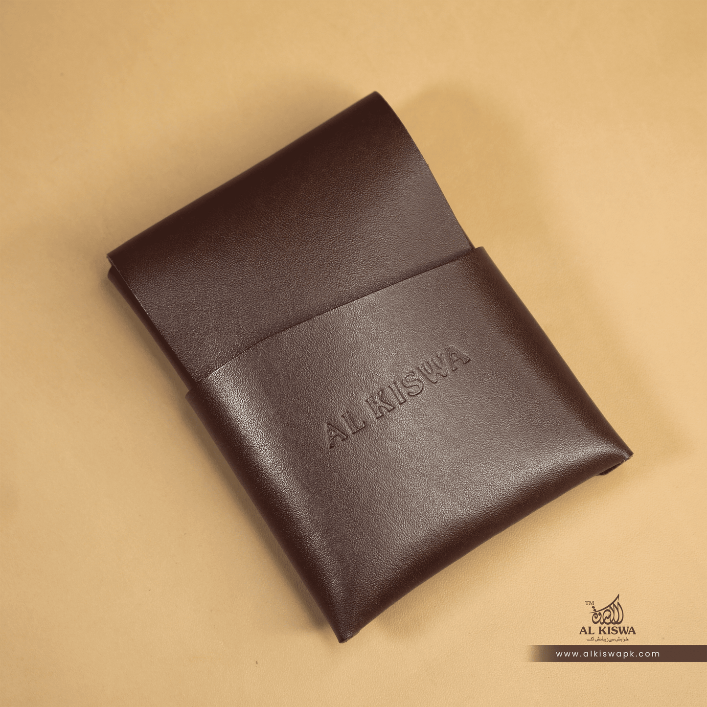 Minimalist Stichless-01 (BROWN)