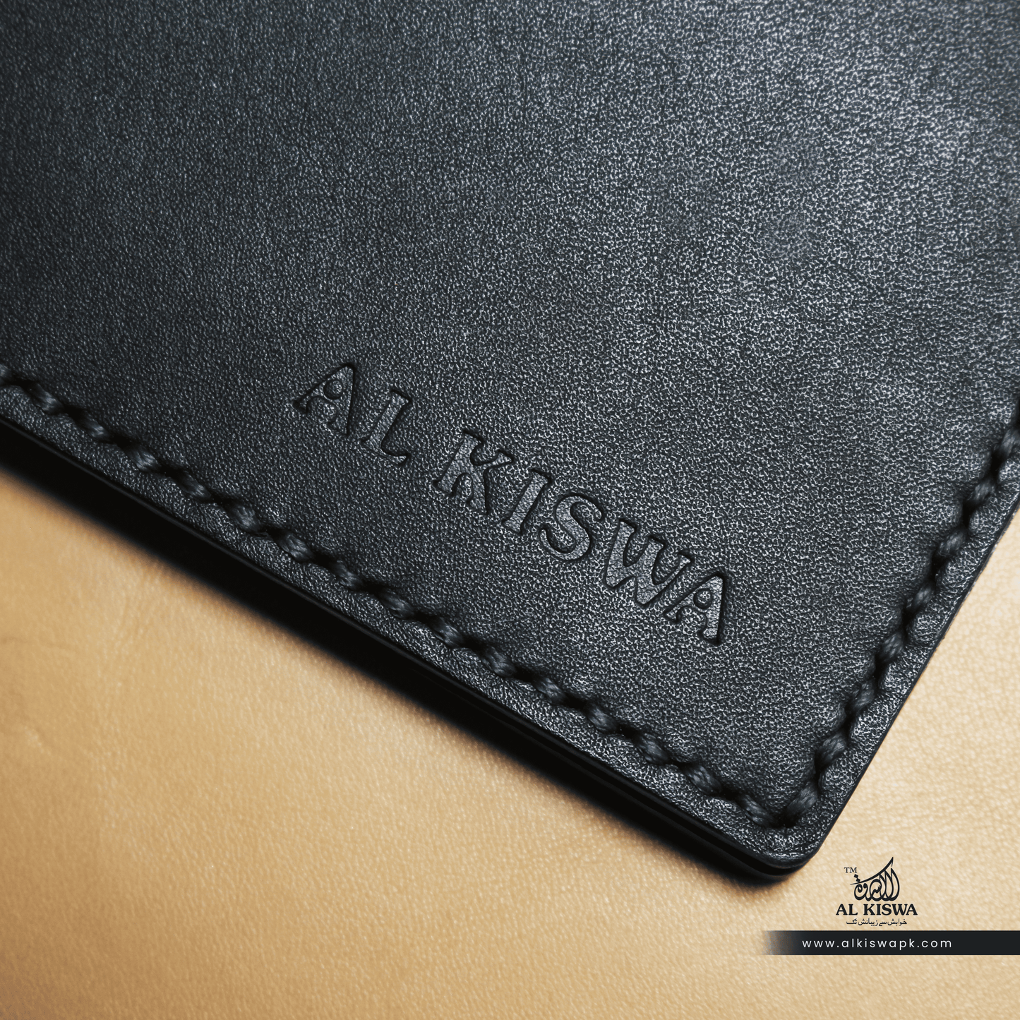 Simple Bifold-01 (BLACK)