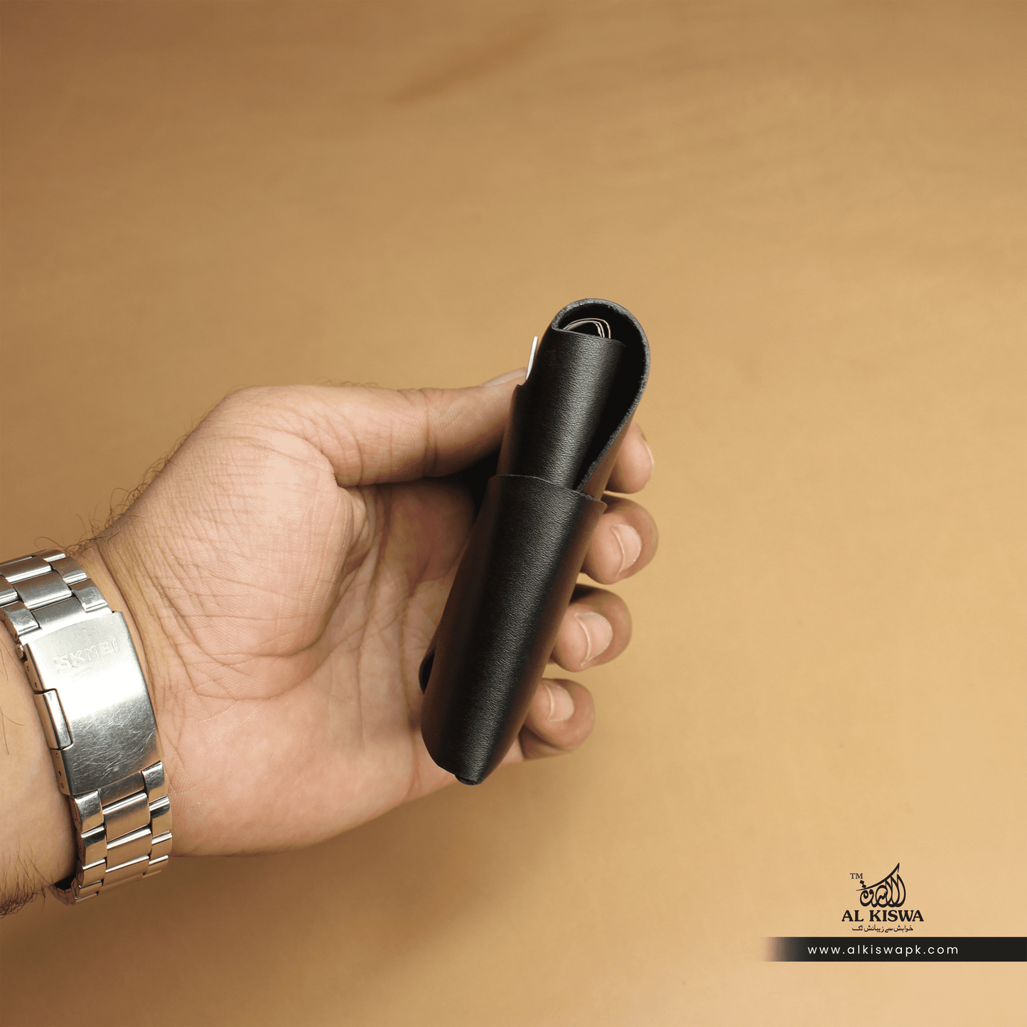 Minimalist Stichless-01 (BLACK)