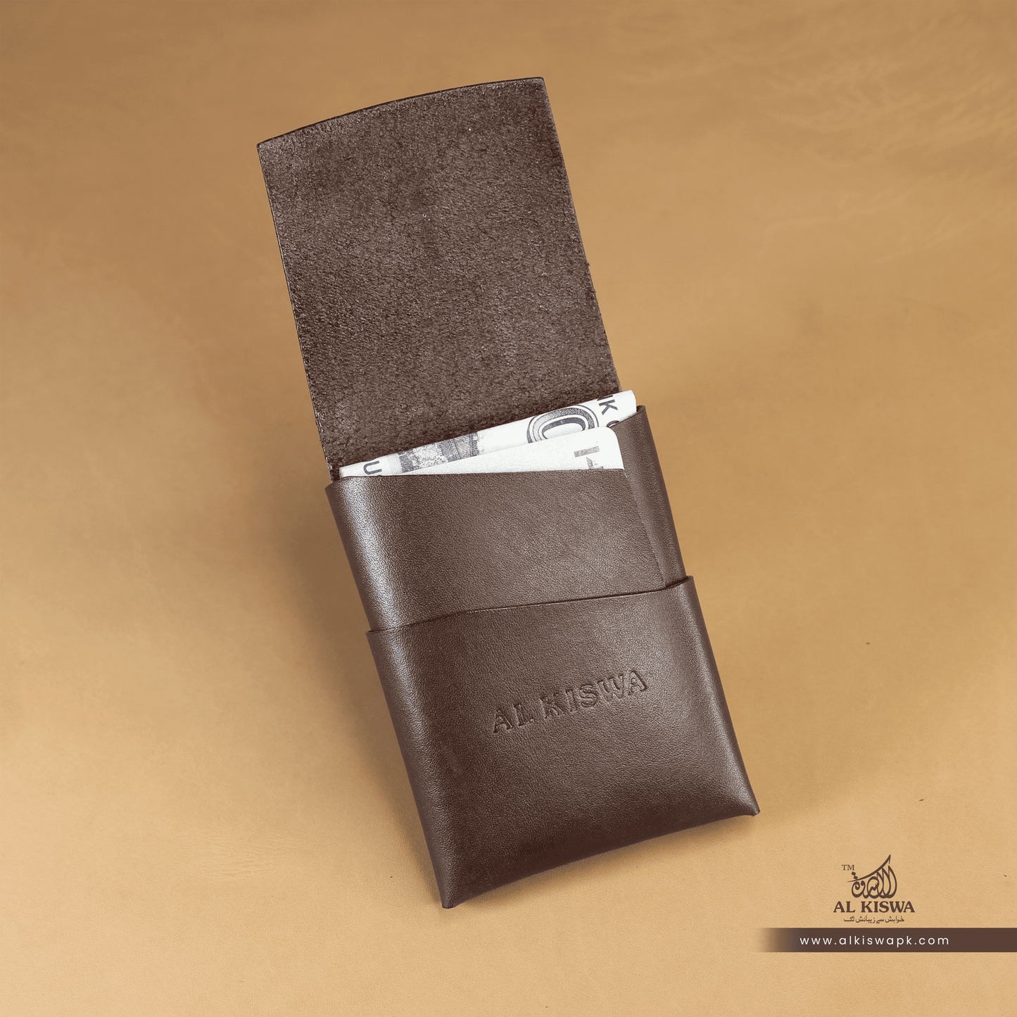 Minimalist Stichless-01 (BROWN)