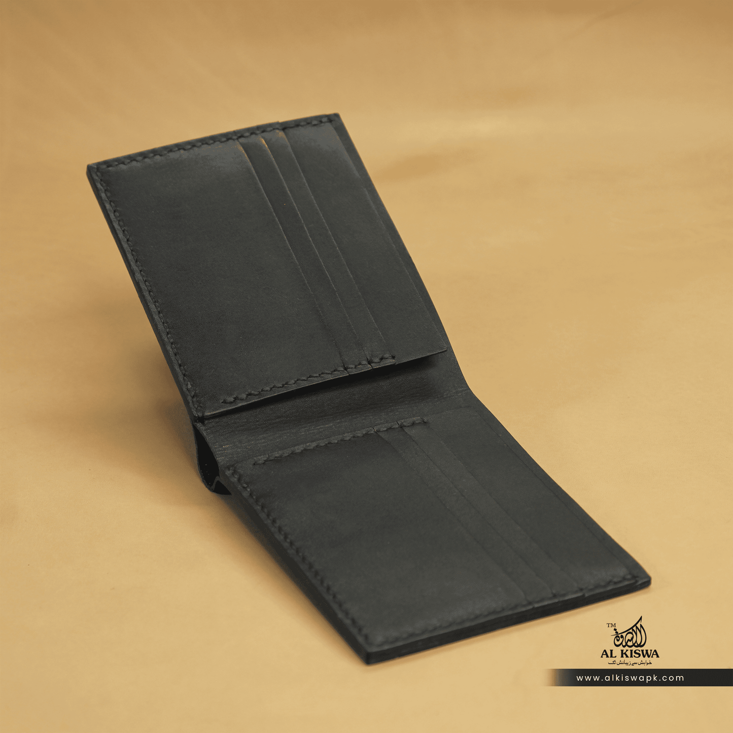 Bifold Classic-01 (BLACK)